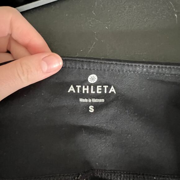 Athleta Black Cropped Leggings LAST CALL - Picture 5 of 6